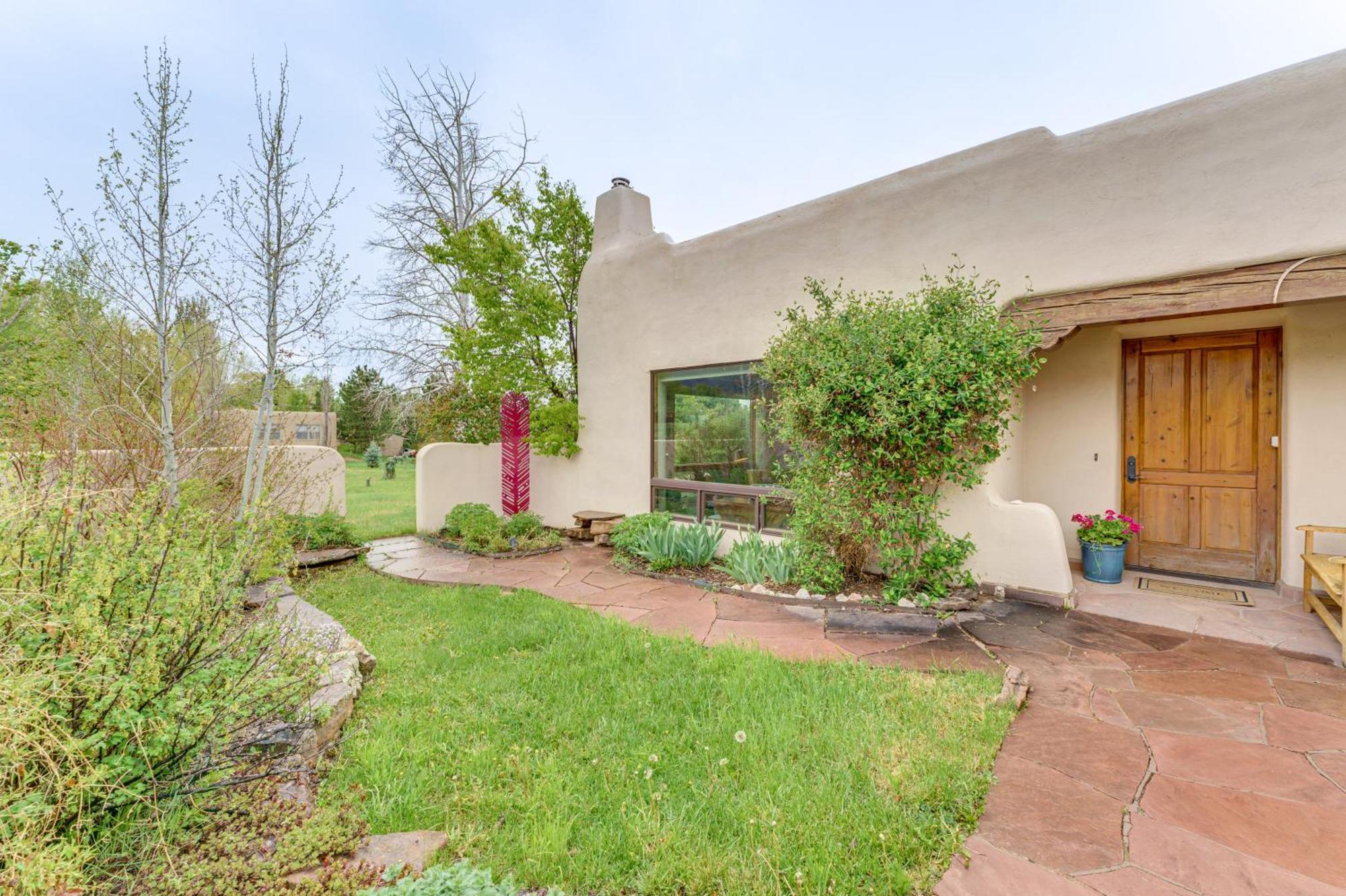 Arroyo Seco Adobe With Hot Tub Near Taos Ski Valley! Екстер'єр фото